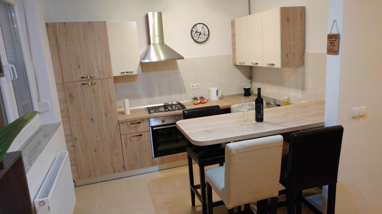 Apartment Daphnia Загреб Экстерьер фото